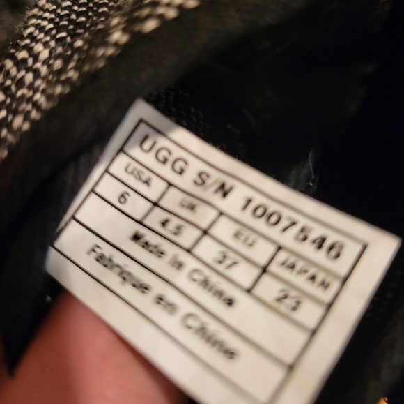 Ugg Canvas Woven Lace Up Boots 2822 - Picture 13 of 14